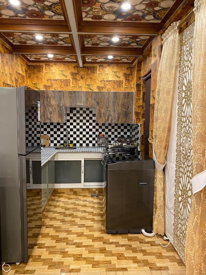 Burj Al Bahria Town Luxury Suites Lahore Bagian luar foto